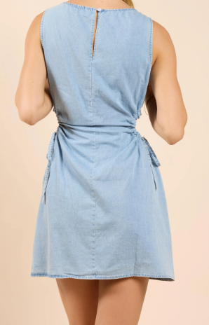 Mini Dress w/ Cutout